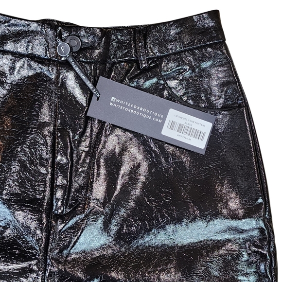 White Fox Boutique Im The Only One Faux Leather Patent Pant NWT - Picture 10 of 12